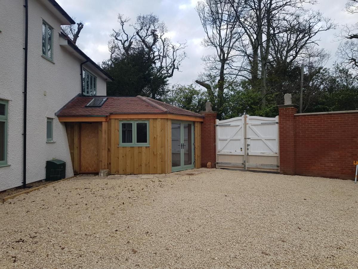The New Forest Manor Apartment Lymington Exterior photo